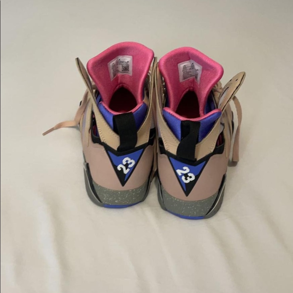 Size 9.5 - Jordan 7 SE Sapphire 2022 - Picture 4 of 4